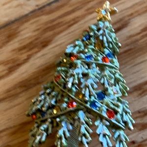 ART designer Christmas tree